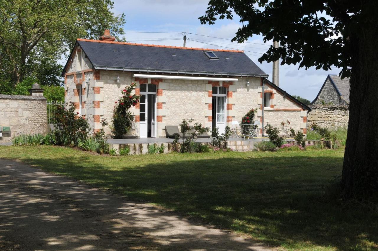 PETITE MAISON des ROSES Brain-sur-Allonnes Exterior foto